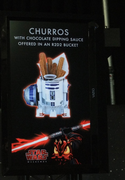 R2D2 filled with Churros